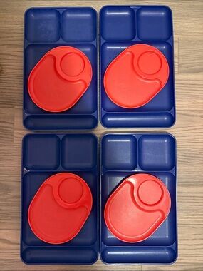 Tupperware divided plate lot - 8 plates in total